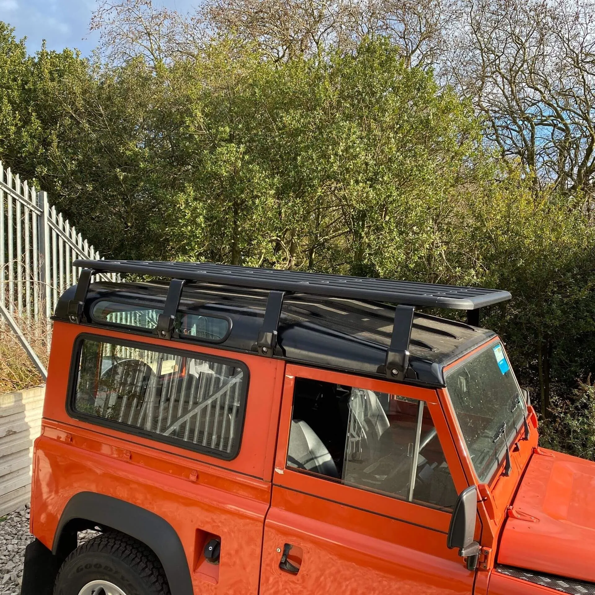 AluMod Low Profile 220cm x 125cm Roof Rack Land Rover Defender 90 1983-2016