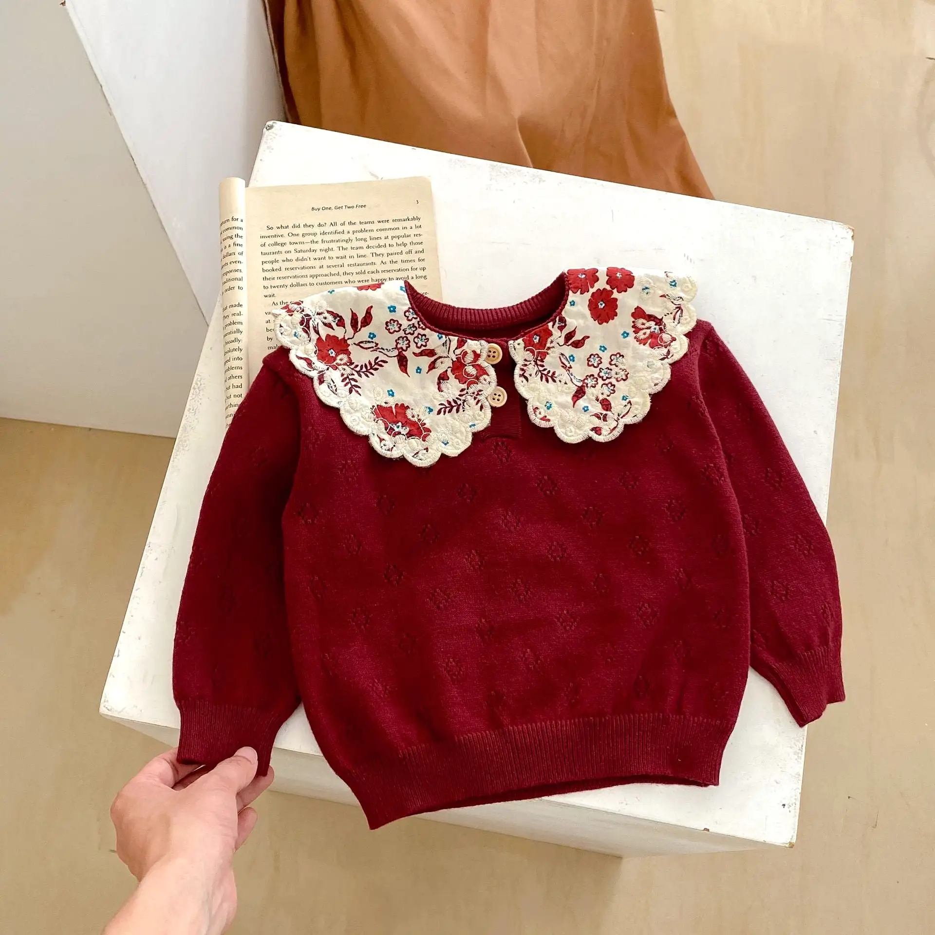 Baby Kid Girls Solid Color Flower Sweaters Wholesale 230828177