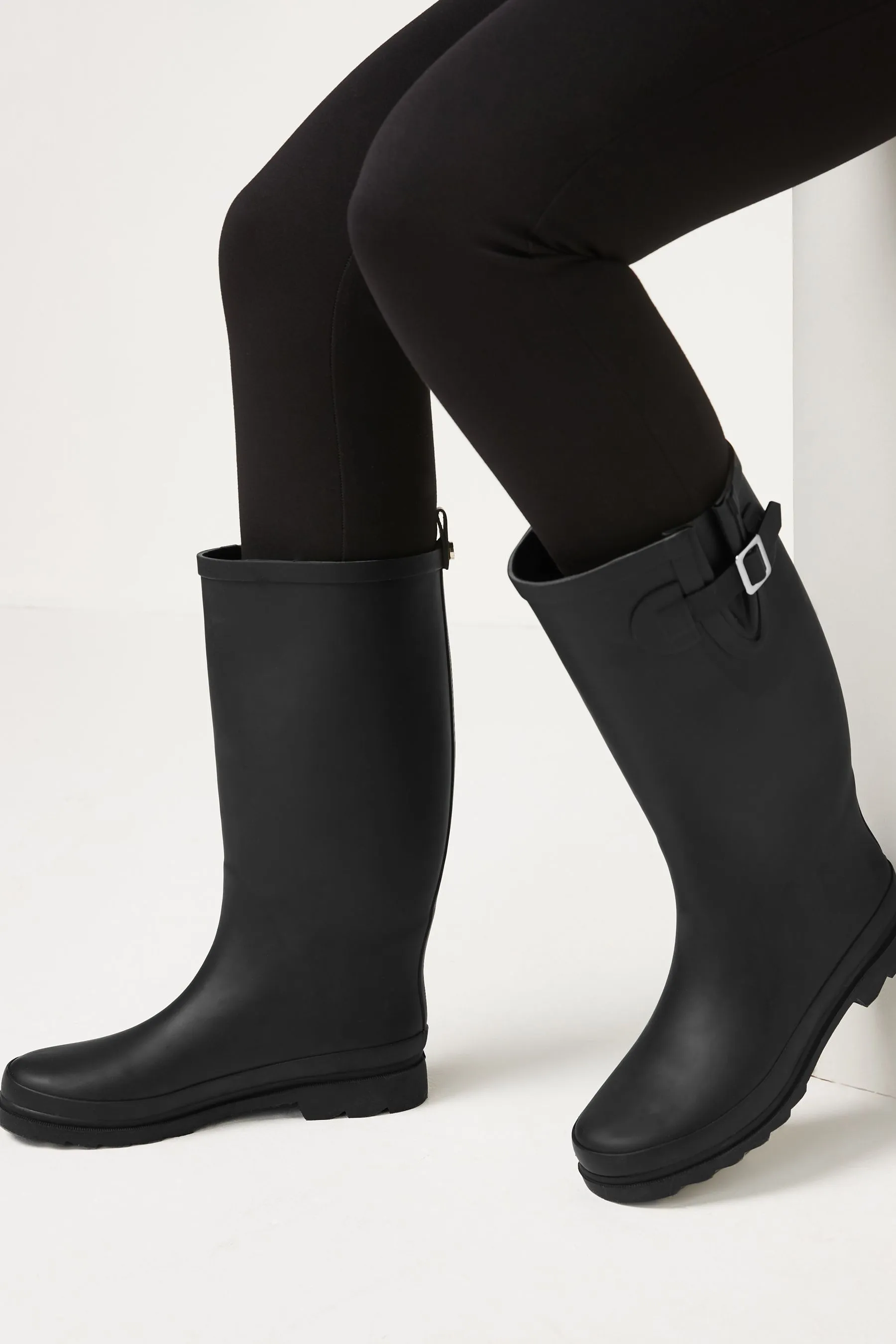 Black Wellies