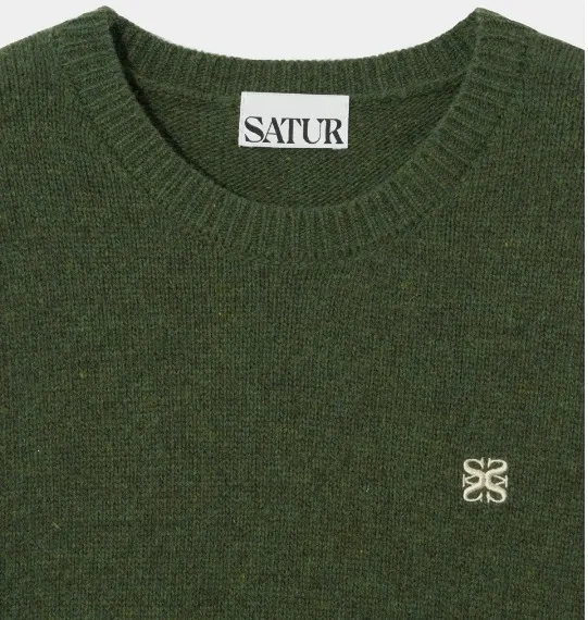 SATUR  |Wool Nylon Logo V-neck & Crew neck