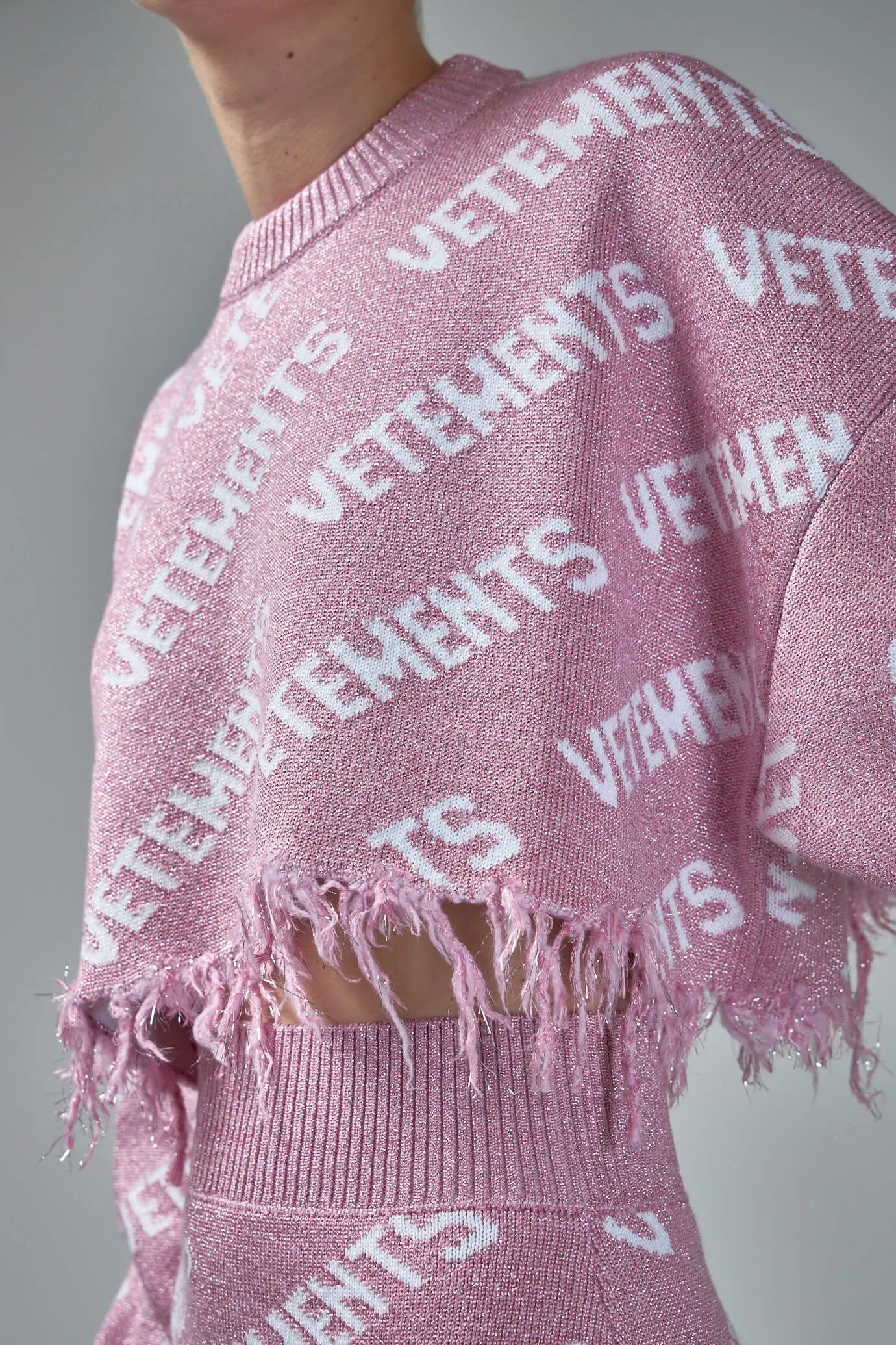 VETEMENTS  |Crew Neck Monogram Wool Street Style Long Sleeves